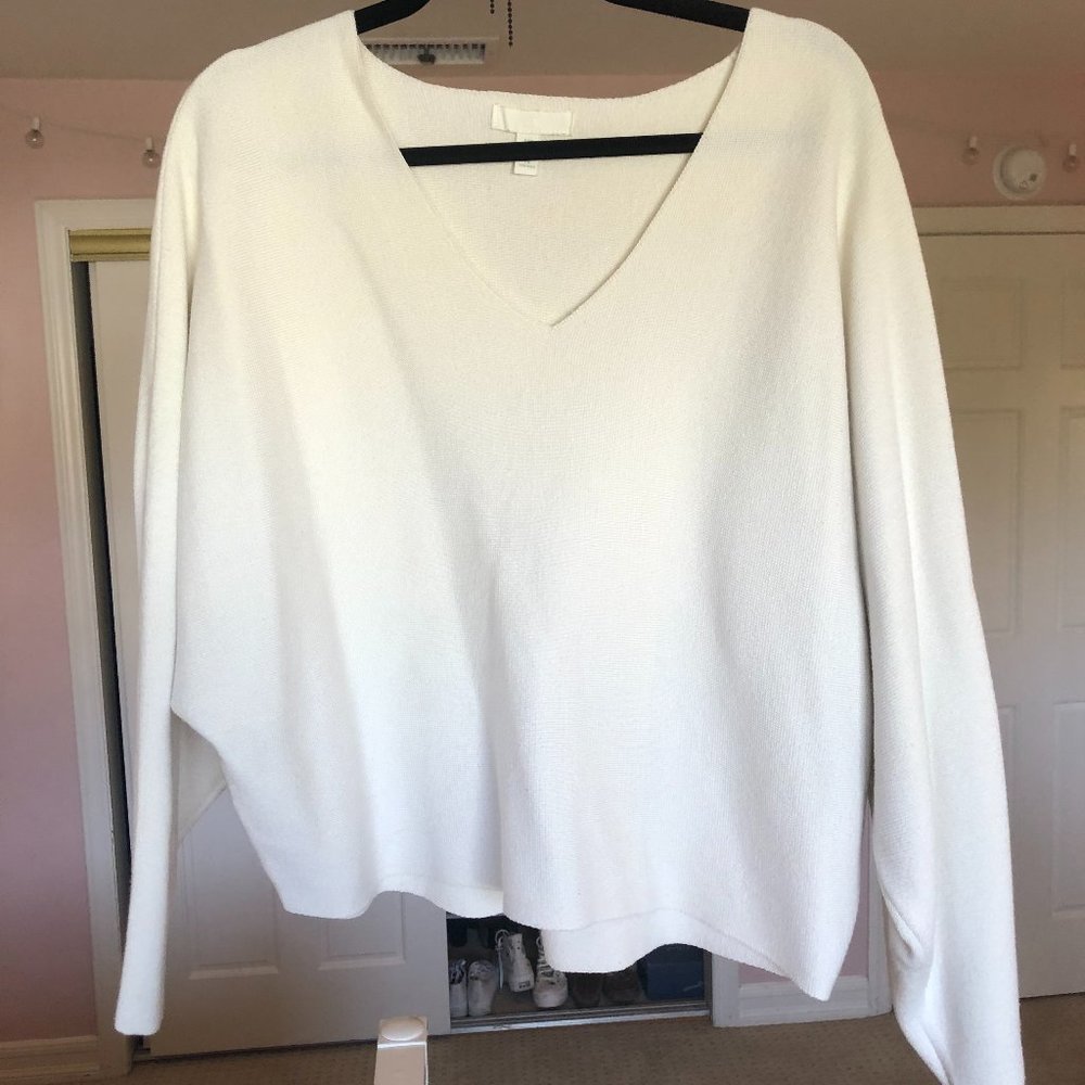 H&M Europe Cream Long Sleeve Sweater